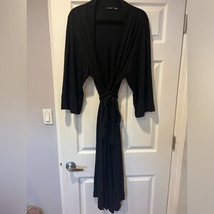 Natori Black Robe